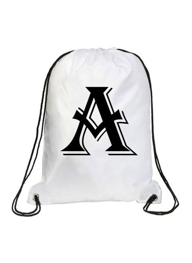 إمبريس حقيبة ظهر برباط مطبوع عليها حرف A بخط ألجريان أبيض/ أسود