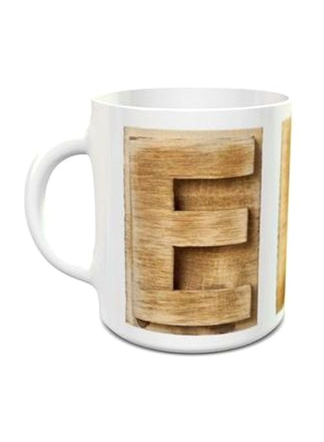 إمبريس مج بطبعة حرف E تصميم رقم 248 البني/الأبيض