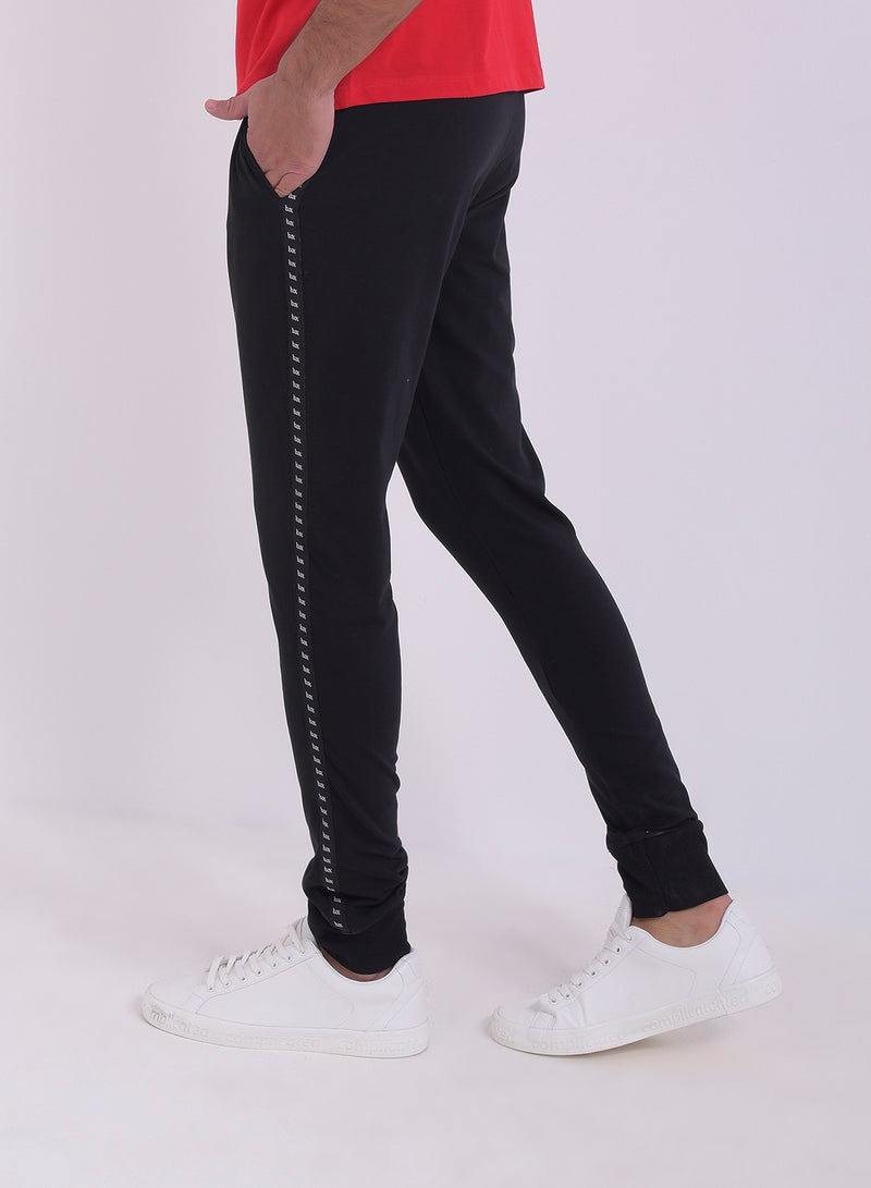 Basix Mid-Rise Elastic Waist Comfy Sweatpants Black - Image 2