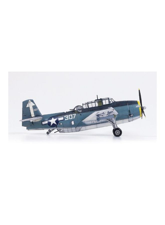 أكاديمية مجموعة بناء نموذج طائرة بانكر هيل USS طراز TBM-3 34x17x8سم  - Image 3