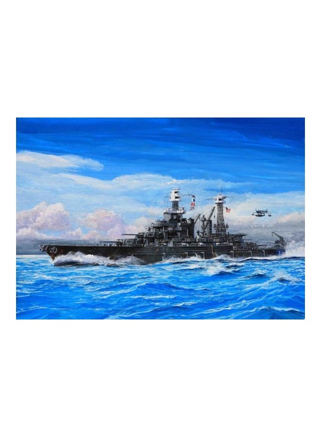 Trumpeter USS Maryland BB-46 1941 Battleship Boat Model Kit  - Image 2