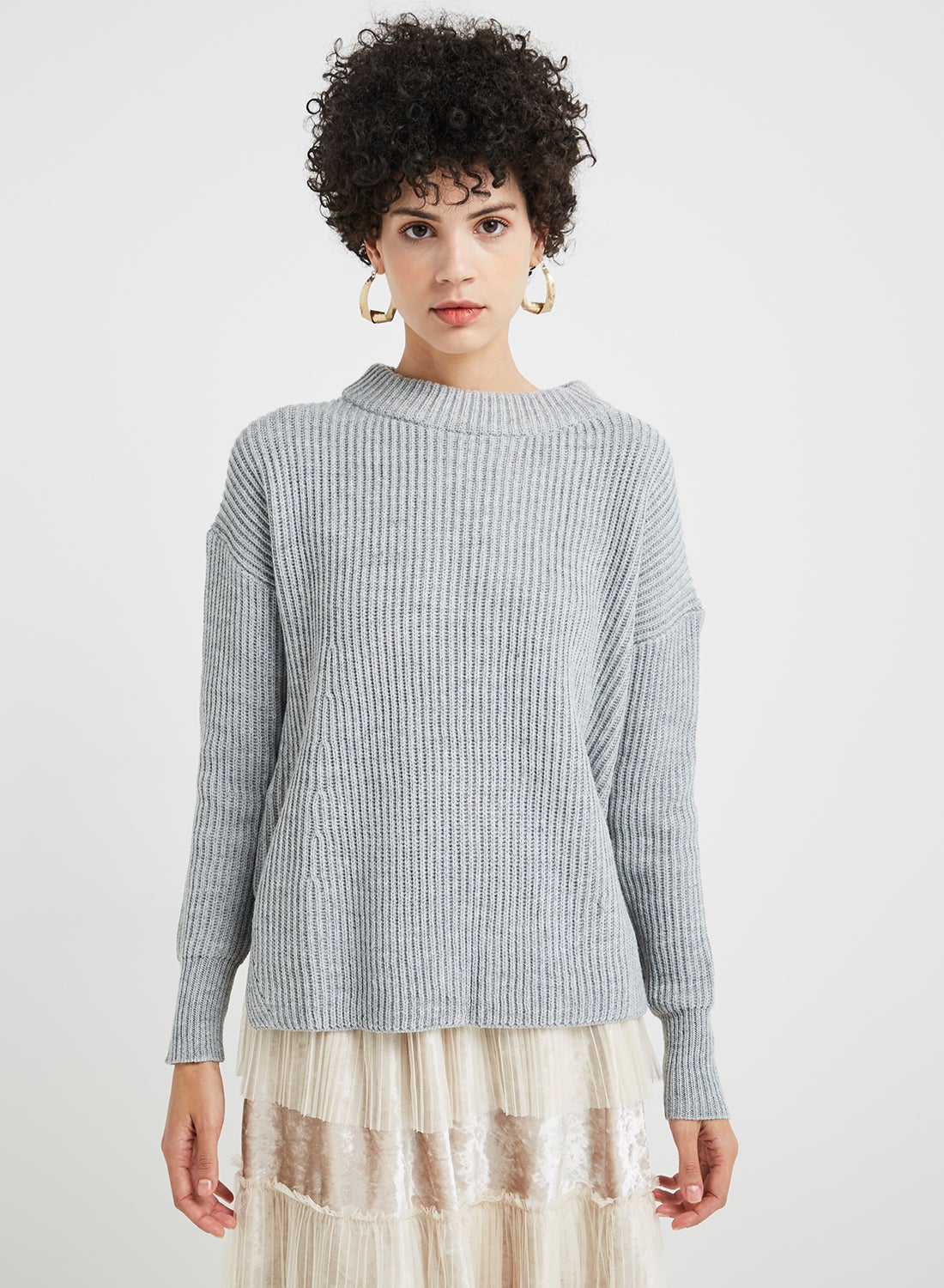 Crew Neck Sweater Grey - https://f.nooncdn.com/p/v1551263115/N20092351A_1.jpg?format=jpg&width=original