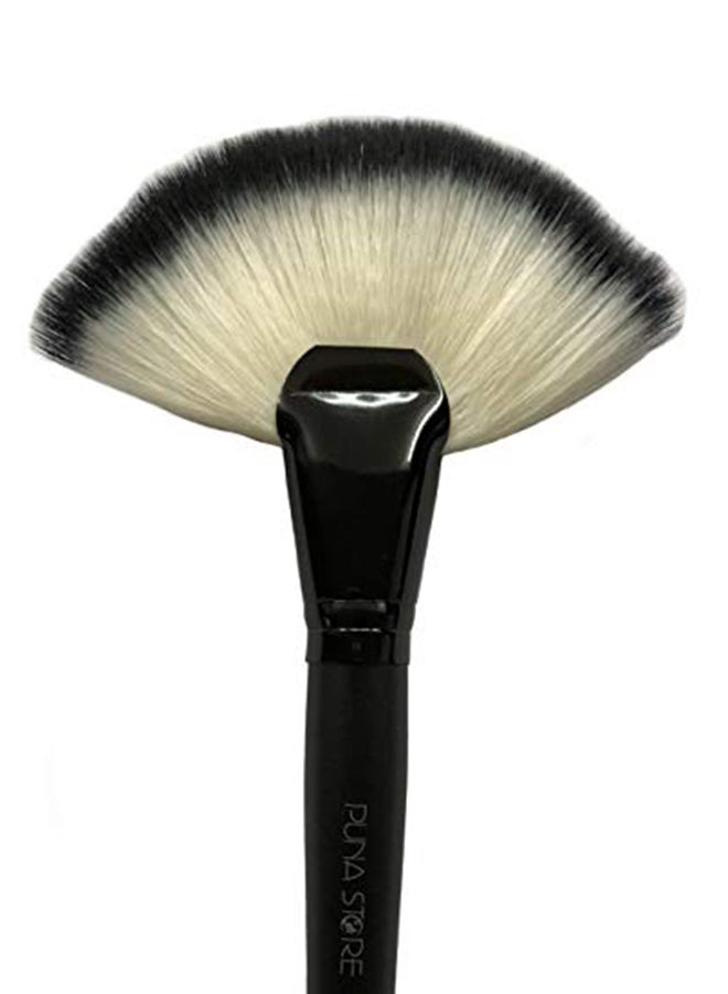 Puna Store - Fan Makeup Brush Black - Image 1