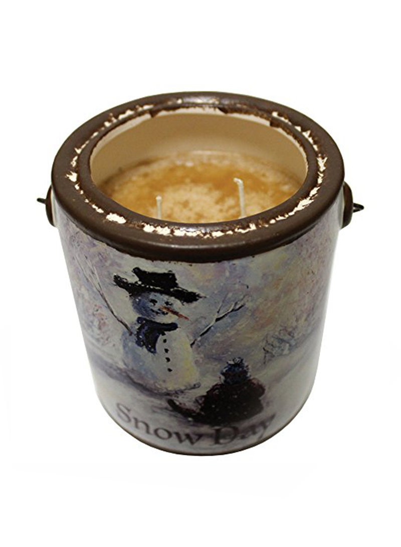A Cheerful Giver Crumb Coffee Cake Fresh Farm Collection Candle Beige 4.5x4.13x4.13inch  - Image 2