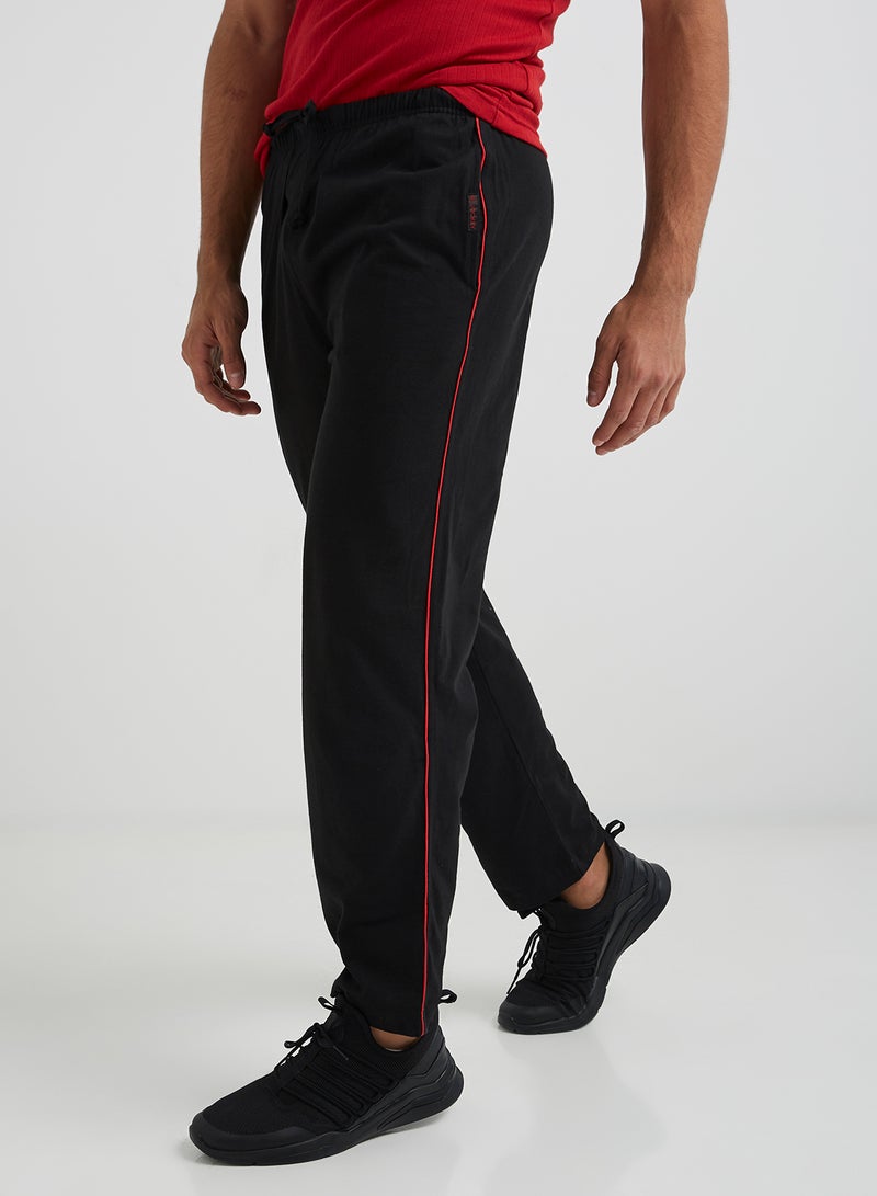 JOCKEY Pocket Detailed Sweatpants Black/US Red - Image 1