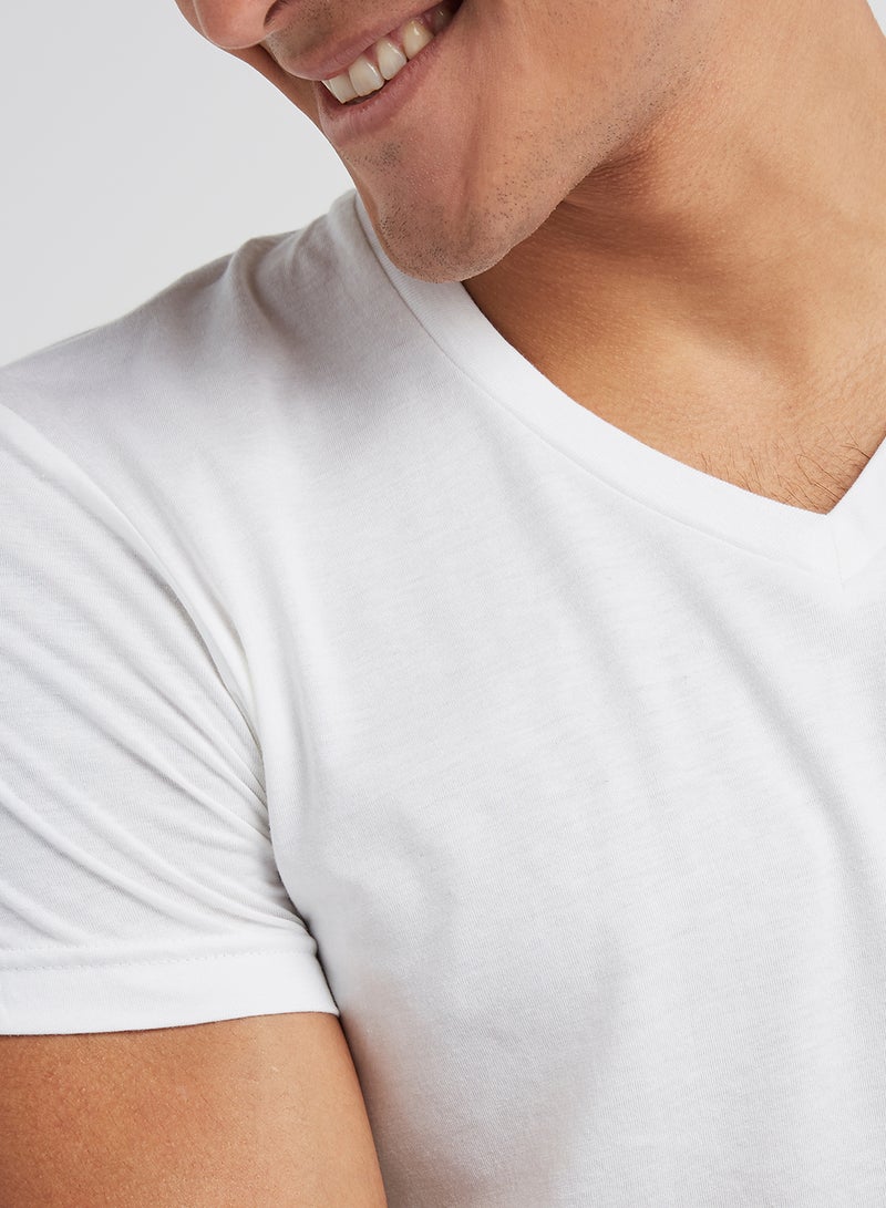 JOCKEY - V-Neck T-Shirt White - Image 1