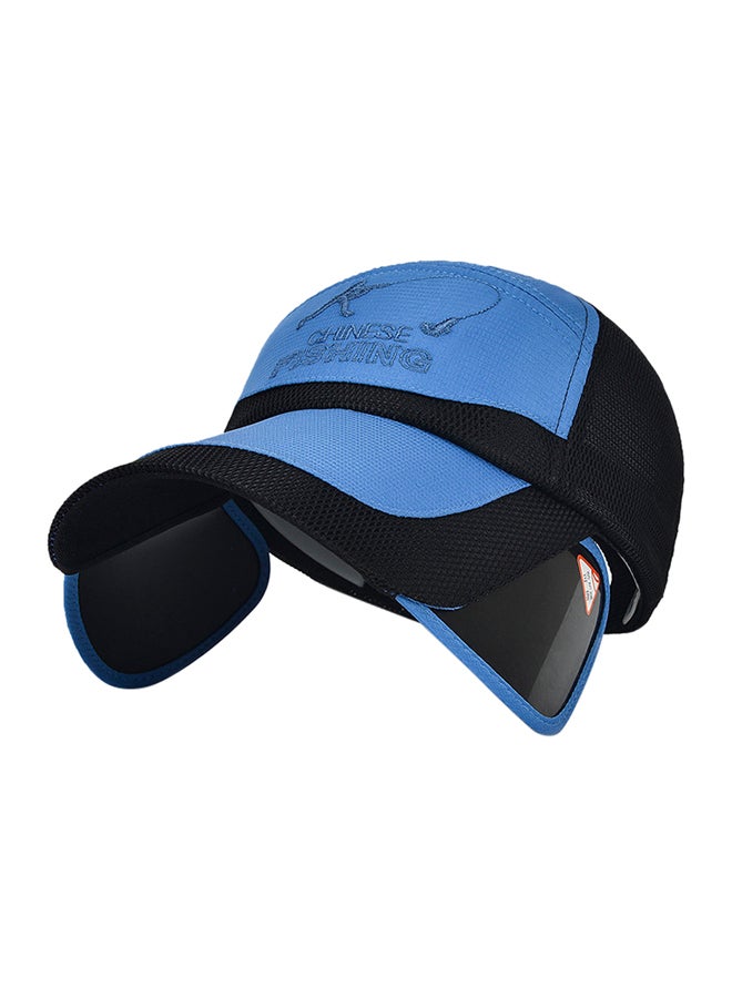 قبعة واقية من الشمس مطرزة بحرف وبحافة عريضة ذات جوانب قابلة للطي أسود/أزرق