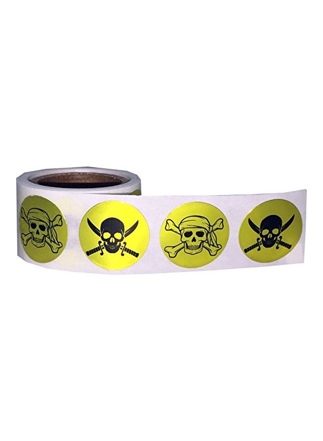 إن ستوك ليبلز.كوم بكرة ملصقات مكونة من 100 ملصق مزين بشعار القراصة على جمجمة وعظمتين متقاطعتين وسيفين متقاطعين ذهبي/ أسود - Image 2