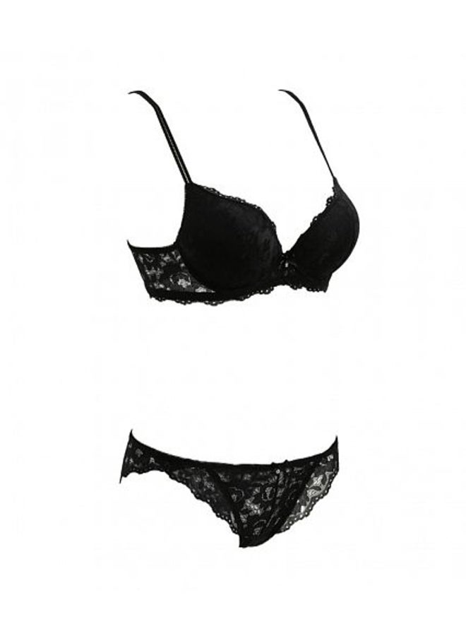 2-Piece Lace Embroidery Lingerie Set Black  - Image 3