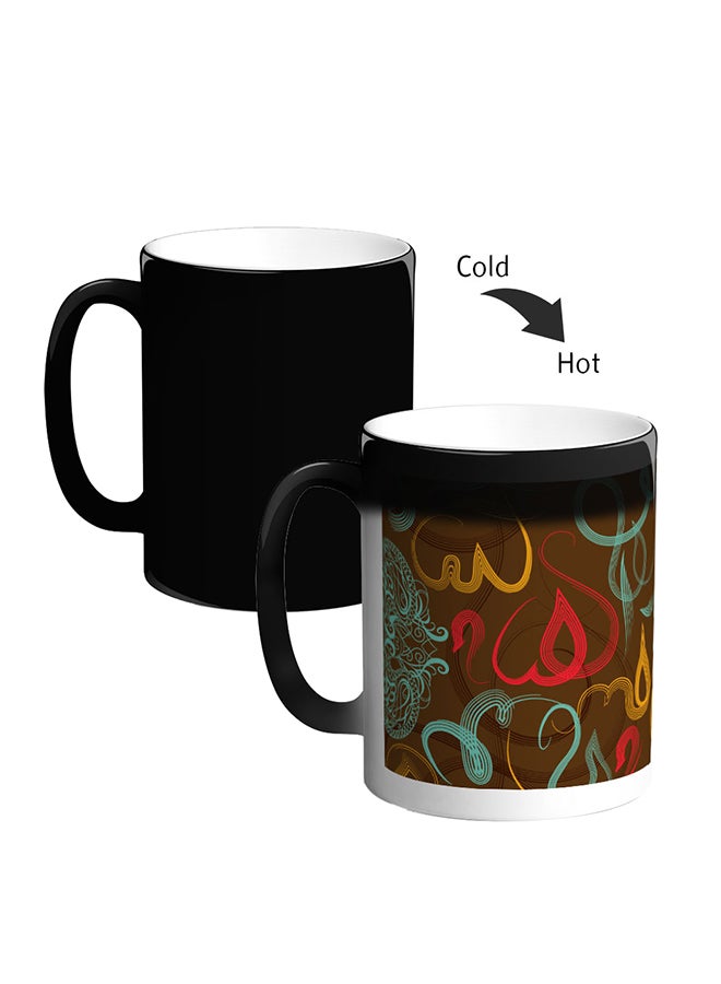 قدح سحري من السيراميك بمقبض أسود