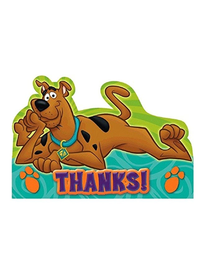 أمسكان بطاقة شكر مكتوب عليها "Thank"، بتصميم مستوحى من مسلسل الرسوم المتحركة "Scooby-Doo"