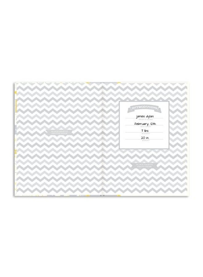 pearhead - Pearhead Vintage Five Year Memory Book - Image 1
