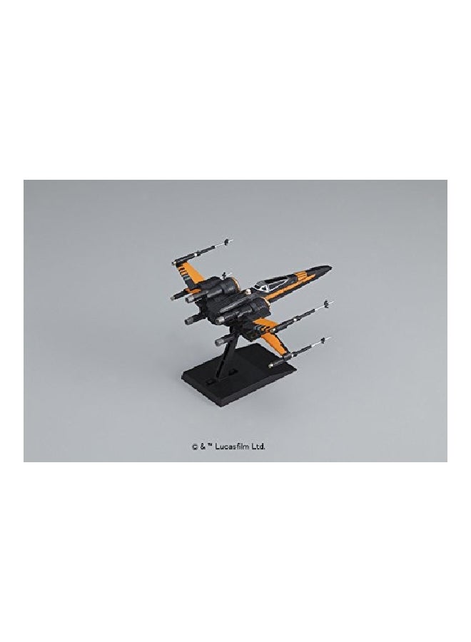 Bandai - Star Wars X-Wing Fighter Poe Play Vehicle Multicolour - Image 1
