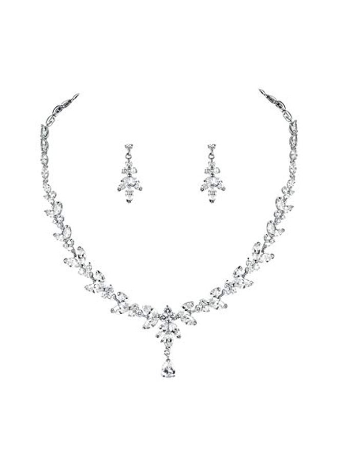 ويمان جولري - Silver Plated Cubic Zirconia Studded Necklace And Drop Earrings Set - Image 1