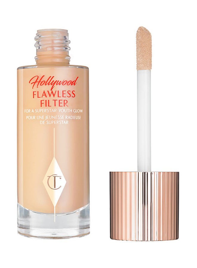 Charlotte Tilbury - Hollywood Flawless Filter for a Superstar Youth Glow 03 Fair/Pale - Image 1