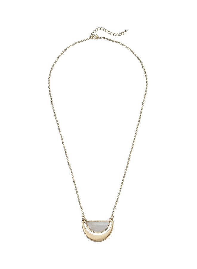 قلادة بدلاية على شكل نصف قمر