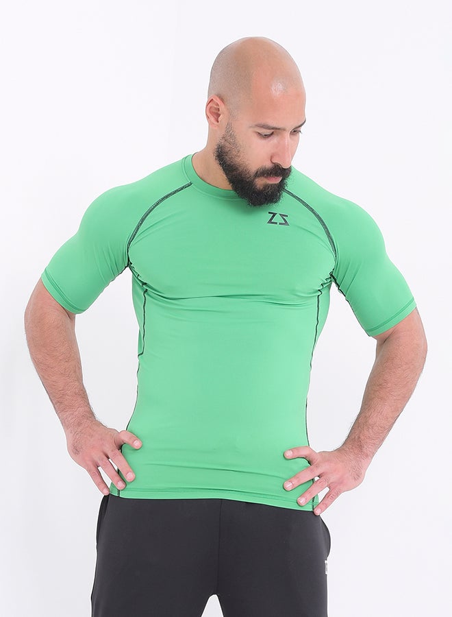 IZZY - B8418 Short Sleeve Tee Green - Image 1