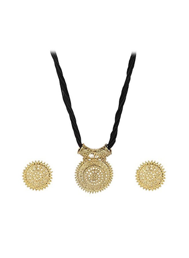 Efulgenz Alloy 18 Karat Gold Toned Necklace And Earrings Set - Image 1