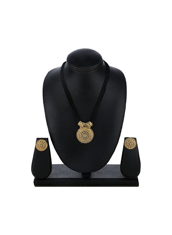 Efulgenz Alloy 18 Karat Gold Toned Necklace And Earrings Set - Image 3