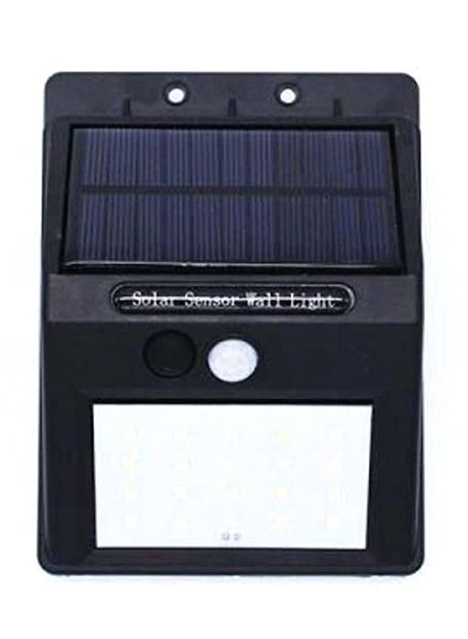 16 مصباح حائط LED يعمل بالطاقة الشمسية ومزوداً بجهاز استشعار أسود