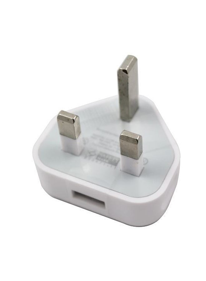 شاحن جداري بمنفذ USB أبيض - Image 1