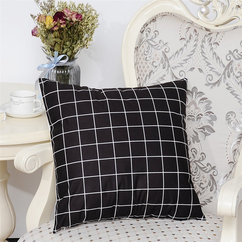 شاربدو غطاء وسادة مطبوعة من مودرن هوم أسود/ أبيض 45 x 45سم - Image 3