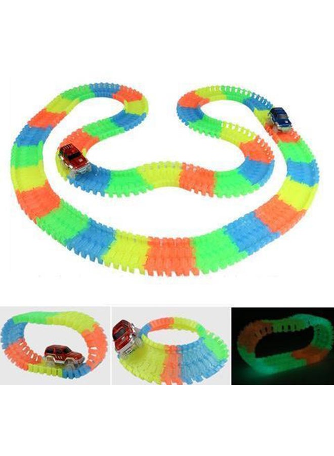 ماجيك تراكس مجموعة مسار سباق تضيء في الظلام من 220 قطعة - Image 2