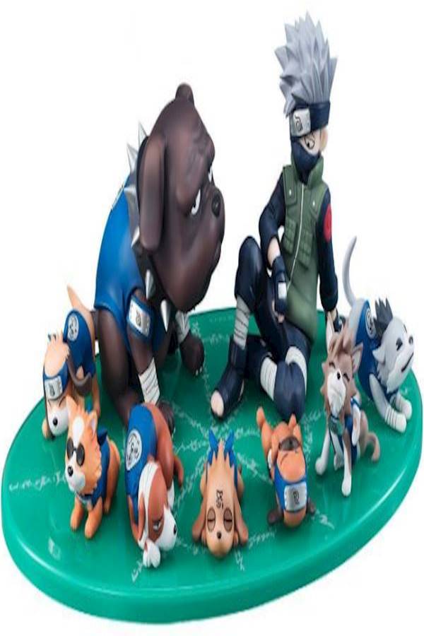 Naruto Hatake Kakashi With Dogs Statue Set