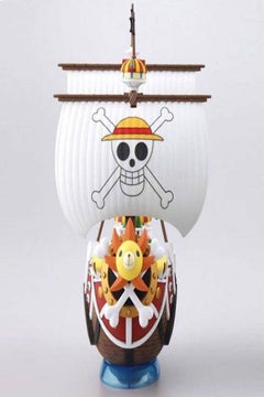 Generic One Piece Thousand Sunny Sailing Ships Action Toy  - Image 2