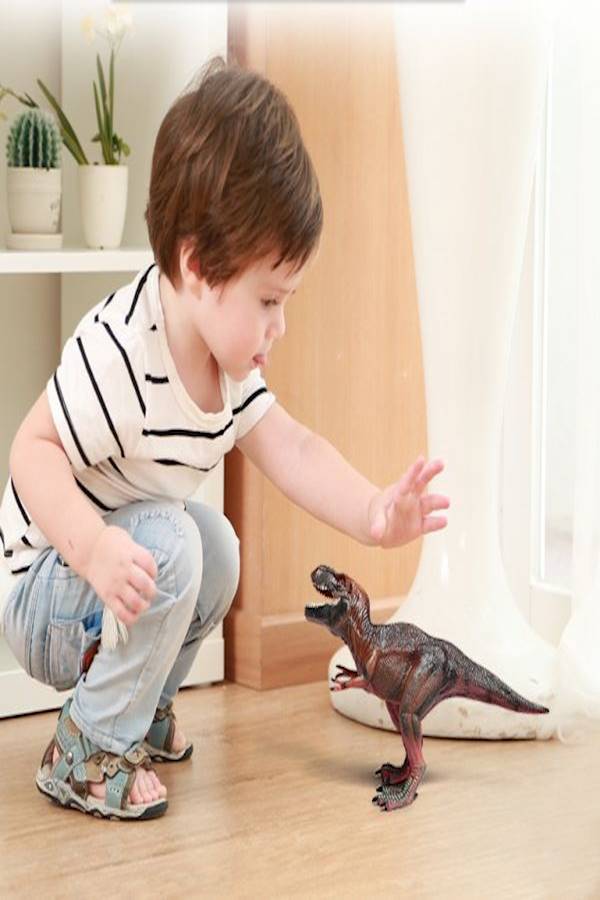 Generic - Tyrannosaurus Rex Toy - Image 1