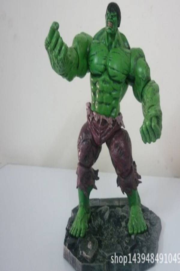 Generic - Avengers Edition Hulk Toy Model - Image 1