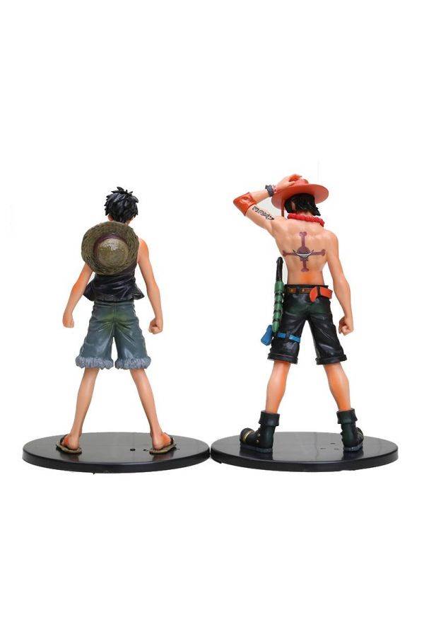 2-Piece Dx Luffy Ace Brotherhood Model Toy 17cm  - Image 4