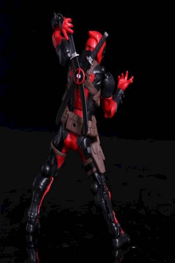 Series No.001 Deadpool Movable Face Model Toys - Image 5