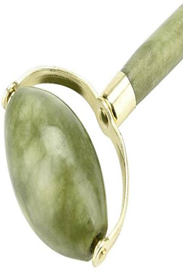 Electrical Facial Massager And Jade roller Green/Gold - Image 3