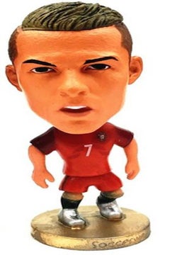 تمثال على شكل اللاعب كريستيانو رونالدو