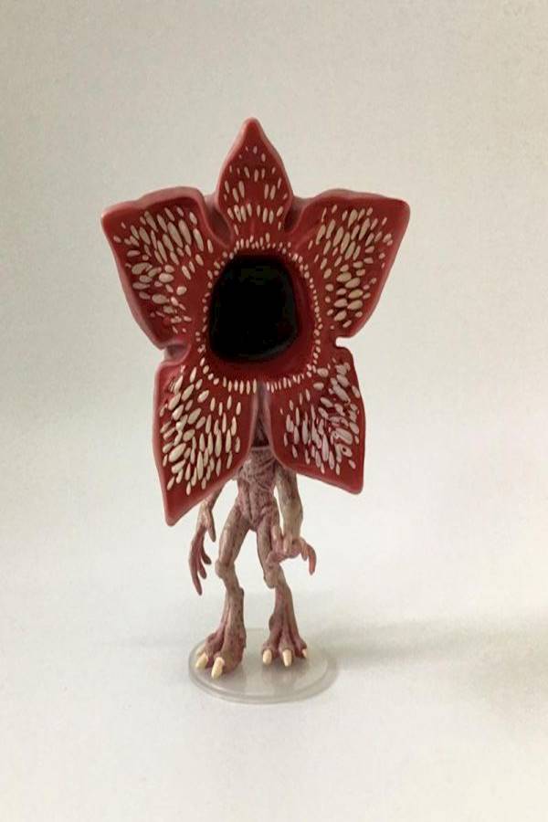null - Stranger Things Chomper Demogorgon Figurine - Image 1
