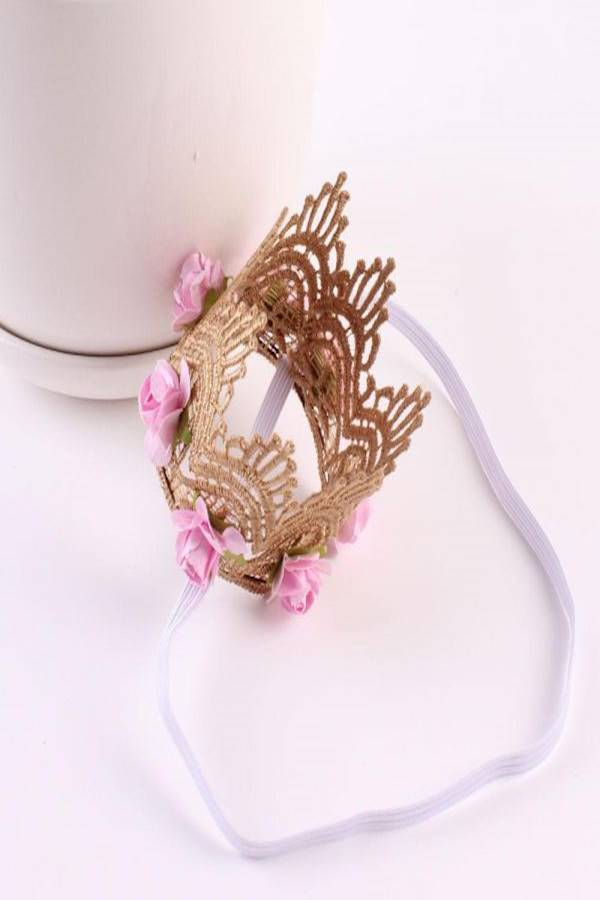 ربطة رأس بتصميم تاج مزينة بأزهار ذهبي/وردي 8x5.7سم - Image 4