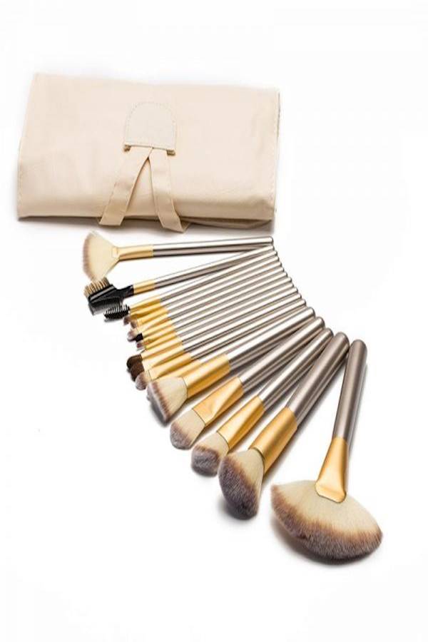 طقم فرش مكياج ومستحضرات تجميل احترافية من 18 قطعة، مزودة بحقيبة فضي/ذهبي/بيج - Image 1