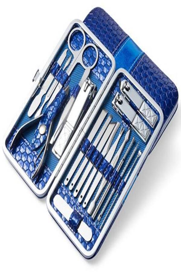 18-Piece Nail Clippers Set Silver - Image 1