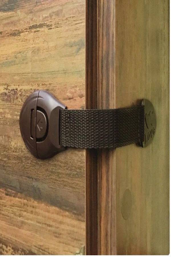 Generic - Set Of 8 Safety Lock - Image 1