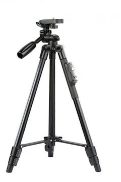 Yunteng Professional Lightweight Aluminum Portable Tripod Stand Multicolour  - Image 2
