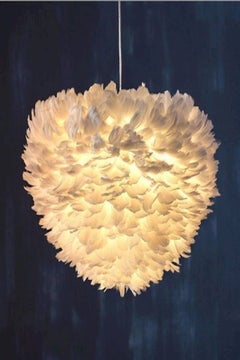 Generic Feather Ceiling Pendant White  - Image 4