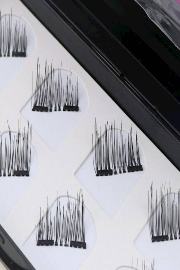 3D Magnetic False Eyelashes With Extension Tweezer Black/Pink