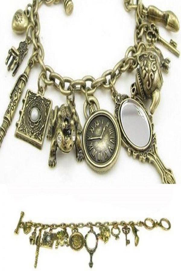 Bronze Alloy Vintage Frog Bracelet  - Image 2