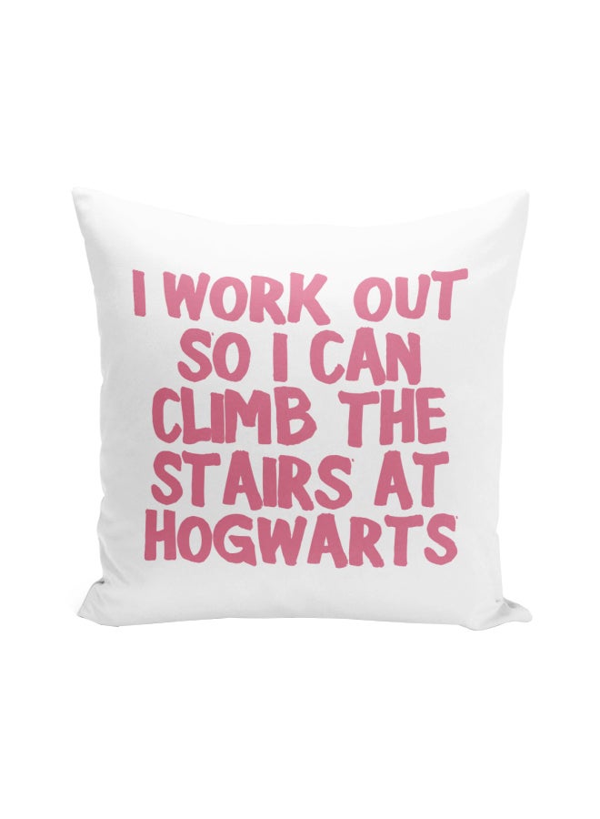 وسادة زينة بطبعة عبارة مقتبسة تحمل كلمة "Hogwarts" أبيض/أحمر 16x16بوصة - Image 1