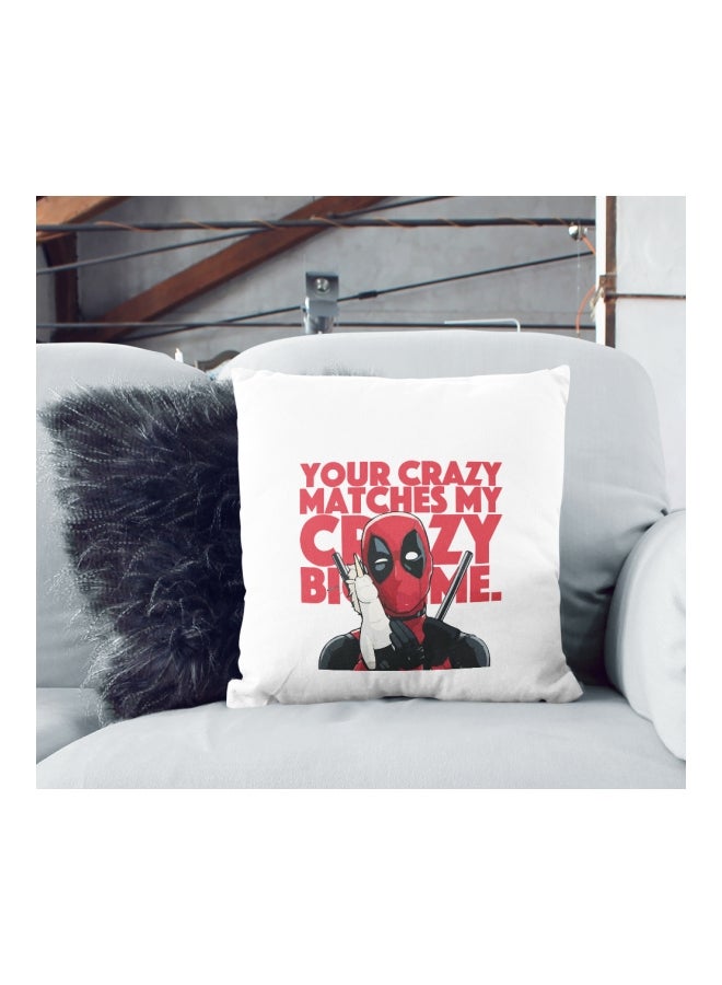 وسادة زينة مطبوع عليها شخصية Deadpool أبيض/أحمر/أسود 16x16بوصة - Image 2