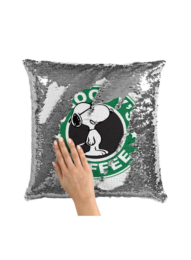 وسادة زينة مطرزة بالترتر ومطبوع عليها شعار ستاربكس وعبارة "Snoopy's Coffee" فضي / أبيض/أخضر 16x16بوصة - Image 3