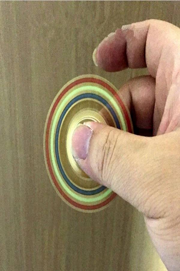 لعبة سبينر فيدجيت اليدوية الدوارة من بيراديكس - Image 3