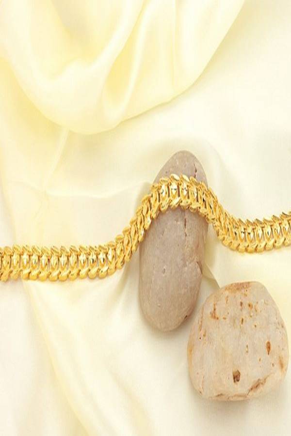 Generic - 18 Karat Gold Plated Link Bracelet - Image 1