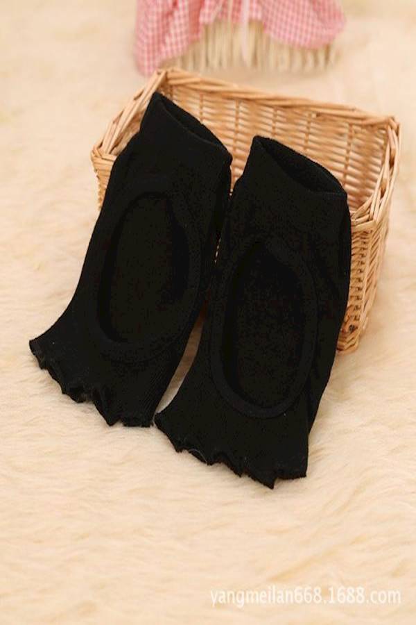 Womens Non Slip Yoga Socks - v1555476644/N23818412A_3